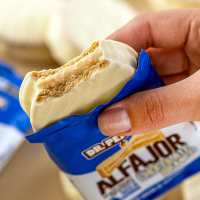 Alfajor Dr. Peanut Chocolate Branco - 55g